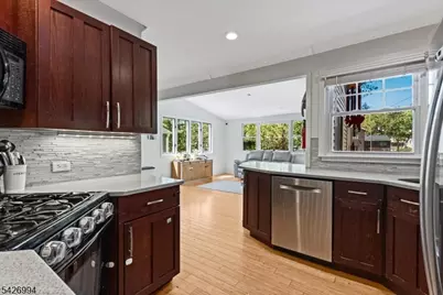7 Rutgers St, West Orange Township, NJ 07052 - Photo 9