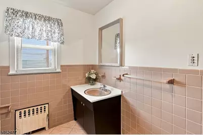 15 Boyle Pl, Elizabeth, NJ 07202 - Photo 19