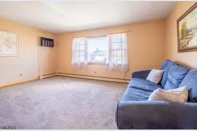 34 Cottage Pl, Garfield, NJ 07026 - Photo 13