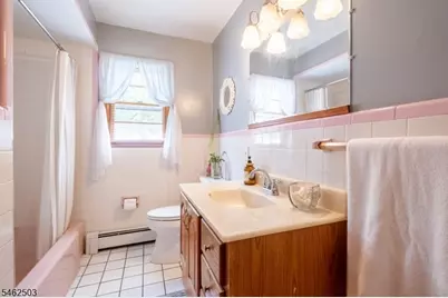 34 Cottage Pl, Garfield, NJ 07026 - Photo 11