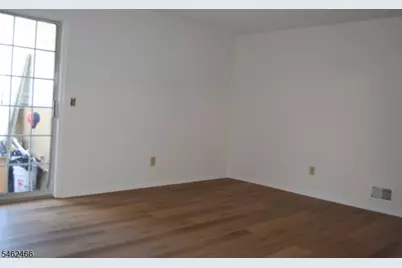 1104 Sage Ct #1104, Mahwah Twp., NJ 07430 - Photo 11
