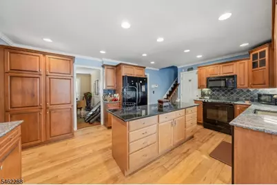9 Sierra Dr, Washington Township, NJ 07830 - Photo 7