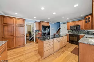 9 Sierra Dr, Washington Township, NJ 07830 - Photo 7