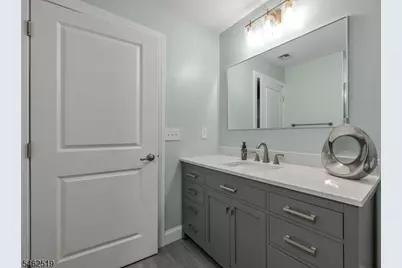 32 Dogwood Ln, Wanaque, NJ 07420 - Photo 21