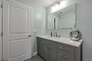 32 Dogwood Ln, Wanaque, NJ 07420 - Photo 21