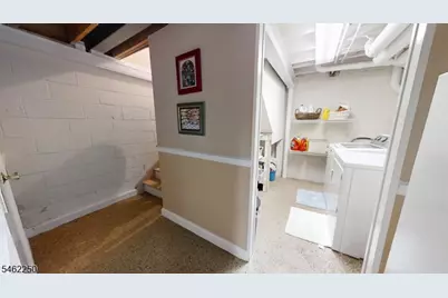 25 Stonegate Dr, Roseland, NJ 07068 - Photo 31