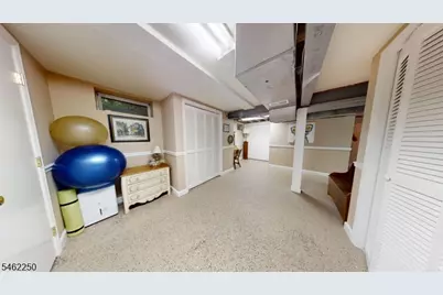 25 Stonegate Dr, Roseland, NJ 07068 - Photo 29
