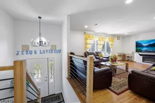 1511 Essex Ave, Linden, NJ 07036 - Photo 5