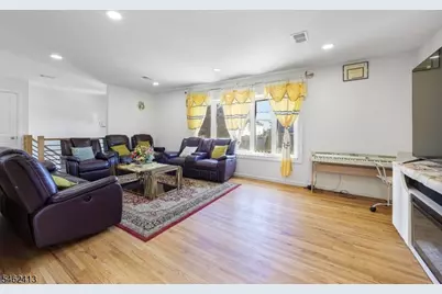 1511 Essex Ave, Linden, NJ 07036 - Photo 7