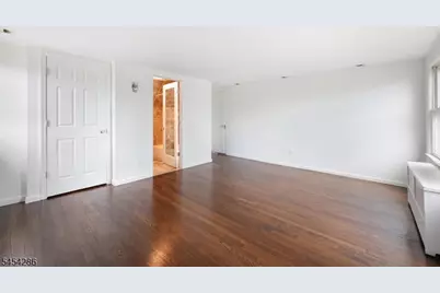 2106 Kay Ave, Union Township, NJ 07083 - Photo 11