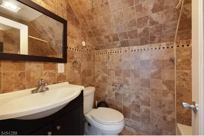 2106 Kay Ave, Union Township, NJ 07083 - Photo 13