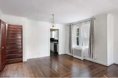 2106 Kay Ave, Union Township, NJ 07083 - Photo 5