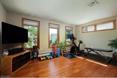 525 Princeton Rd, Linden, NJ 07036 - Photo 19