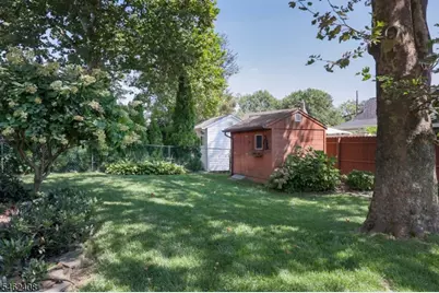 525 Princeton Rd, Linden, NJ 07036 - Photo 33