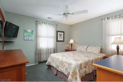 525 Princeton Rd, Linden, NJ 07036 - Photo 17