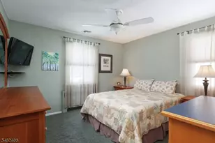 525 Princeton Rd, Linden, NJ 07036 - Photo 17