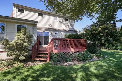 525 Princeton Rd, Linden, NJ 07036 - Photo 27