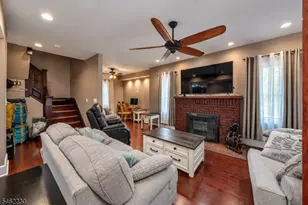 17 Porter Ave, Newark, NJ 07112 - Photo 3