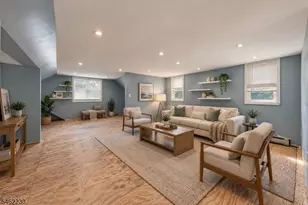 17 Porter Ave, Newark, NJ 07112 - Photo 19