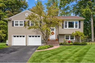 27 Fawn Cir, Berkeley Heights Township, NJ 07922 - Photo 7