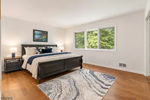76 Mohawk Rd, Millburn, NJ 07078 - Photo 31