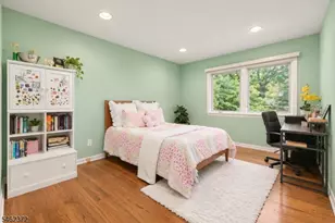 76 Mohawk Rd, Millburn, NJ 07078 - Photo 25