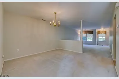 103 Cricket Hill Cir, South Brunswick Township, NJ 08540 - Photo 5