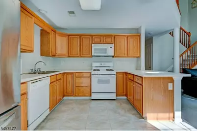 103 Cricket Hill Cir, South Brunswick Township, NJ 08540 - Photo 13