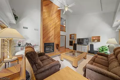5 Allen Dr, Kinnelon, NJ 07405 - Photo 7