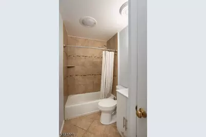 102 Gold St, Green Brook Township, NJ 08812 - Photo 9