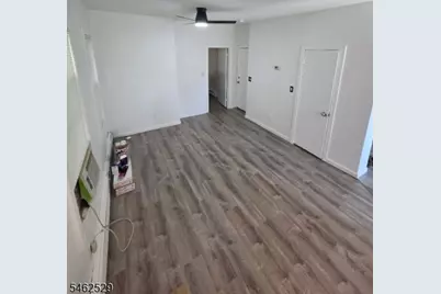 24 Pleasant Ave #1, Clifton, NJ 07013 - Photo 7