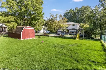 51 Ringwood Ave, Pompton Lakes, NJ 07442 - Photo 3