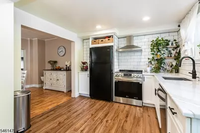 51 Ringwood Ave, Pompton Lakes, NJ 07442 - Photo 17
