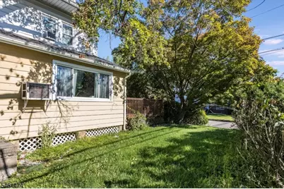 51 Ringwood Ave, Pompton Lakes, NJ 07442 - Photo 29