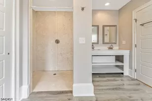 16 Main St, Flemington, NJ 08822 - Photo 25