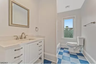 16 Main Street, Flemington, NJ 08822 - Photo 23