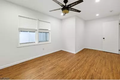 20 Greenwood Ave, Wanaque, NJ 07420 - Photo 23