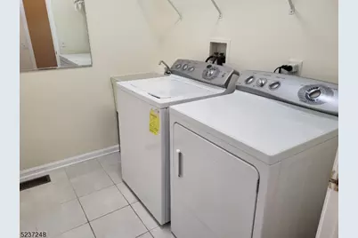 112 Independence Trl #112, Totowa, NJ 07512 - Photo 11