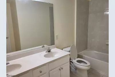 112 Independence Trl #112, Totowa, NJ 07512 - Photo 21