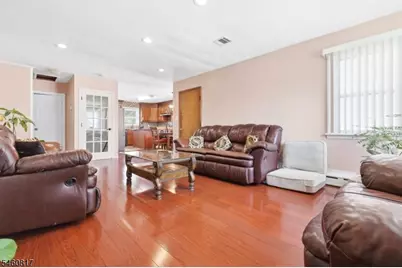 160 Bridge St, Roselle Park, NJ 07204 - Photo 5