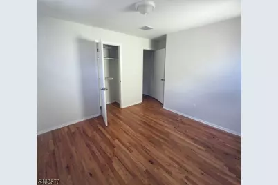 211 E 9th Ave, Roselle, NJ 07203 - Photo 3