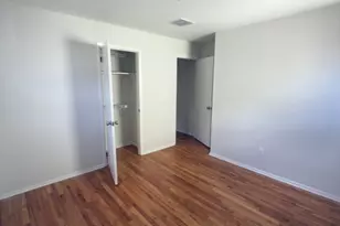 211 E 9th Ave, Roselle, NJ 07203 - Photo 3