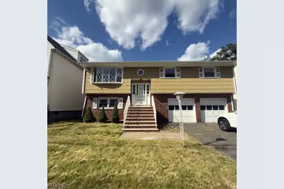 211 E 9th Ave, Roselle, NJ 07203 - Photo 1