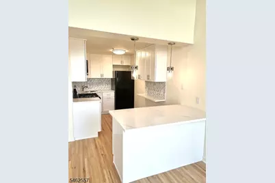 9 Park Ave #2B, Rutherford, NJ 07070 - Photo 5