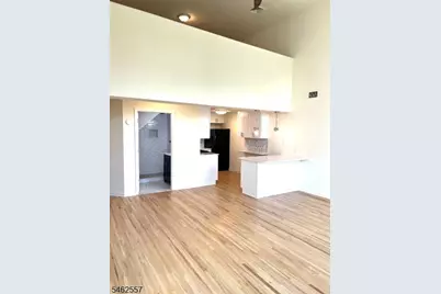 9 Park Ave #2B, Rutherford, NJ 07070 - Photo 3