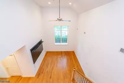 186 Walnut St #110, Bloomfield, NJ 07003 - Photo 5