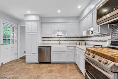 19 McCann Mill Rd, Tewksbury Township, NJ 07979 - Photo 15