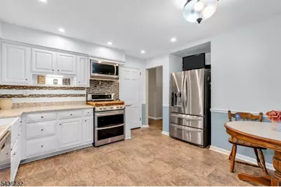 19 McCann Mill Rd, Tewksbury Township, NJ 07979 - Photo 17