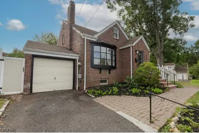 303 Huntington Rd, Union Township, NJ 07083 - Photo 3