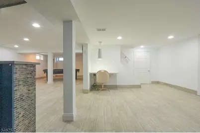 303 Huntington Rd, Union Township, NJ 07083 - Photo 39